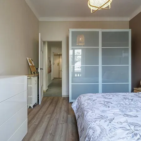T2 Avec Balcon Apartment *