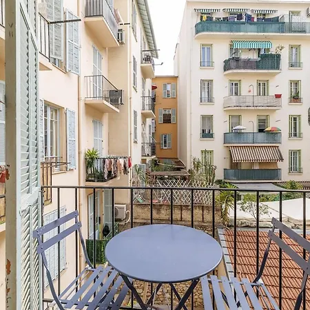 T2 Avec Balcon Apartment Nizza