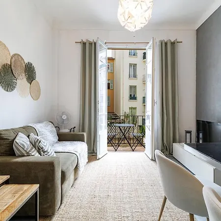 Appartamento T2 Avec Balcon
