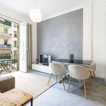 Apartment T2 Avec Balcon *